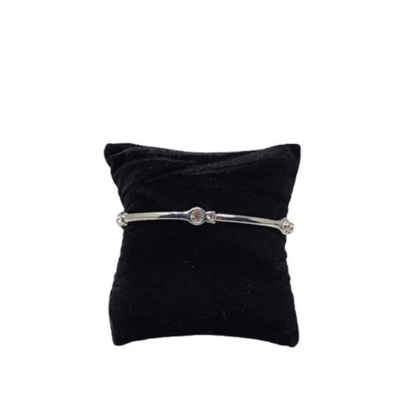 Lia Sophia - Beautiful Shiny Silver Stretch Bracelet with Cut Crystals "Flirty" - Picture 2 of 7